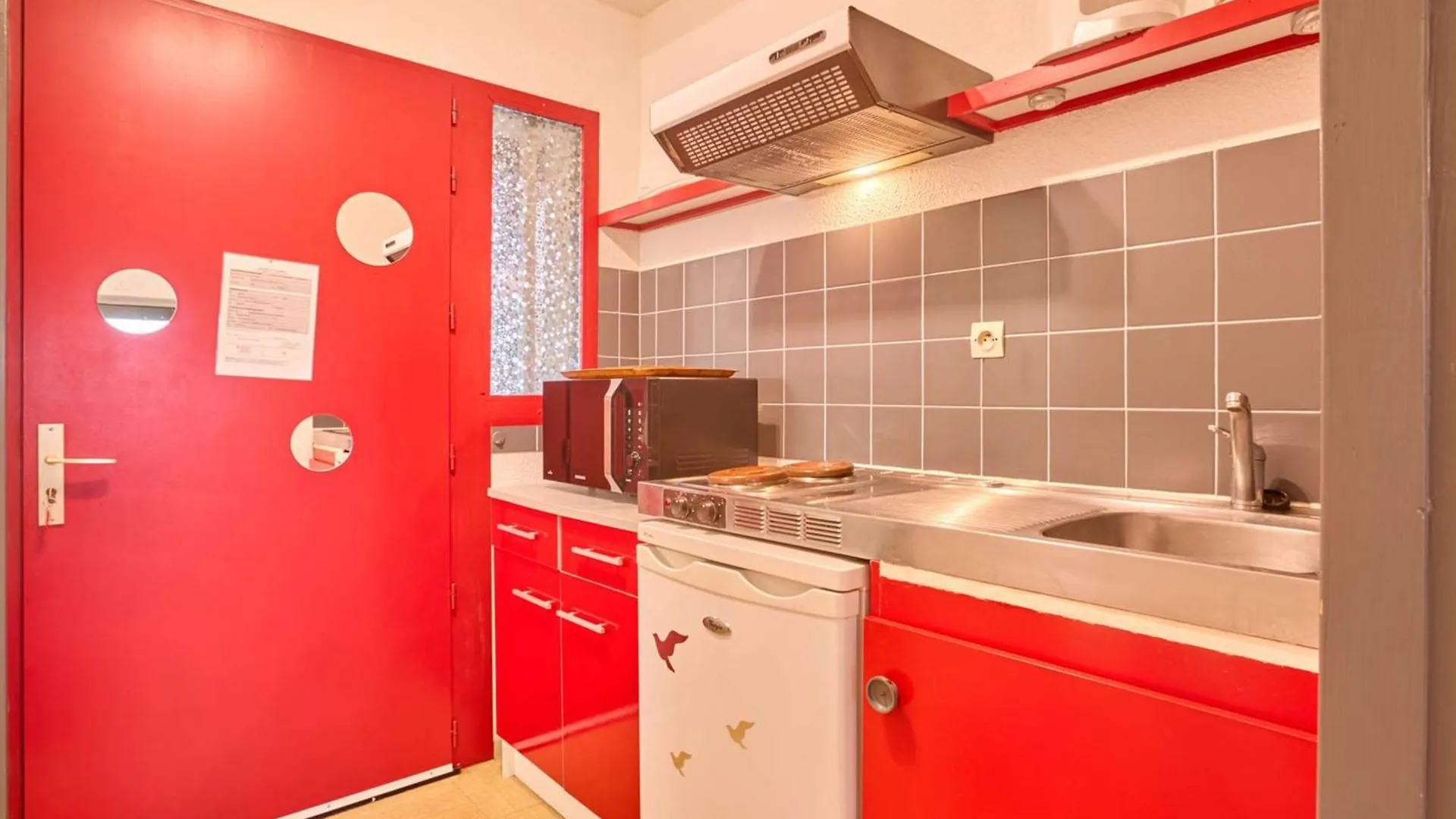 Appartement lumineux T1 avec Wifi et parking à Barbotan - FR-1-841-8 Cazaubon 0*, باربوتان ليه ثيرميس فرنسا